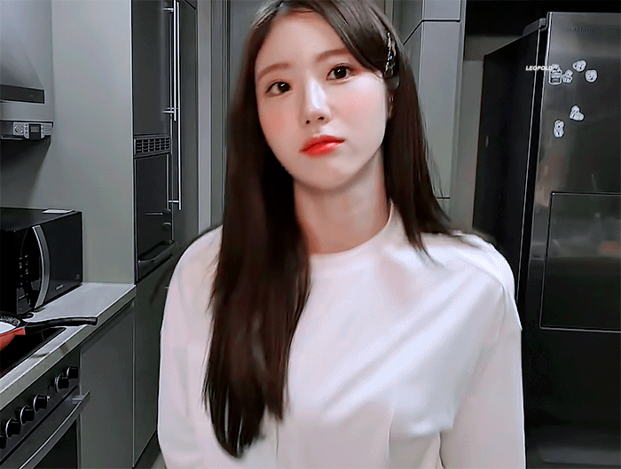 (스압)어제 브이앱 루다네 두부가게 루다.gif | 인스티즈