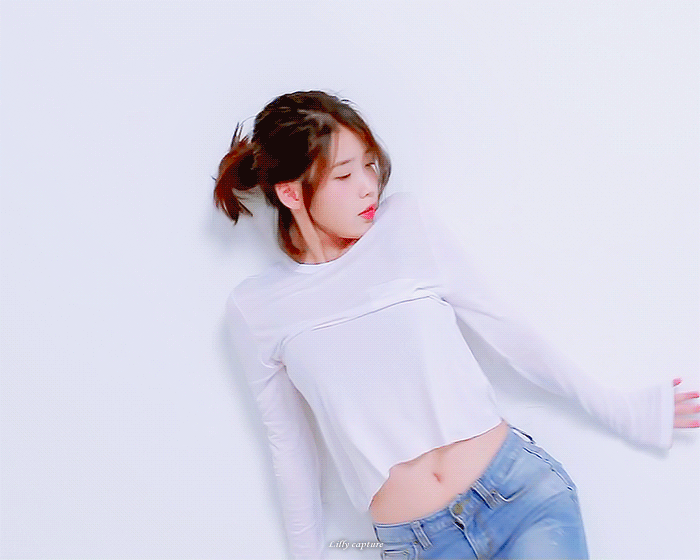 아이유 라고 쓰고 섹시 라고 읽는다 섹시가수 아이유.jpgif | 인스티즈