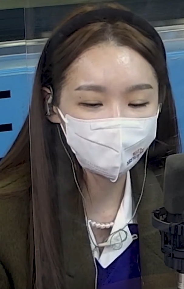 친오빠랑 이름이 똑같은 팬을 만난 강민경.jpg | 인스티즈