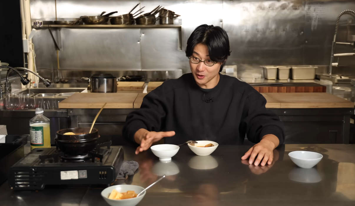 일본에서 유행 중인 까망베르 치즈 김치찌개 리뷰.jpg | 인스티즈