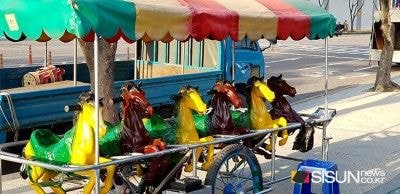 의외로 꽤 최근 세대까지도 타본 적 있다는 추억의 놀이기구 | 인스티즈