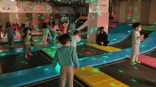 크리스마스 이브엔 클럽이지.gif | 인스티즈