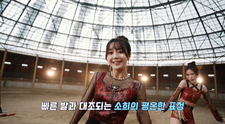무대 오를때마다 접신한다는 아이돌...jpg | 인스티즈
