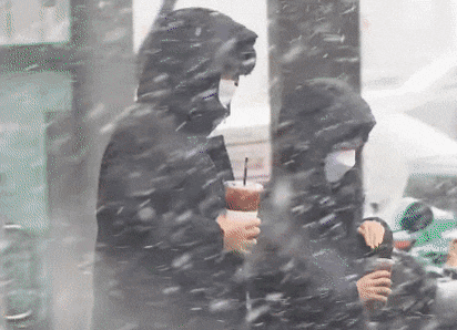 오늘도 드셨을지 궁금한 얼죽아 회장 , 부회장님.gif | 인스티즈