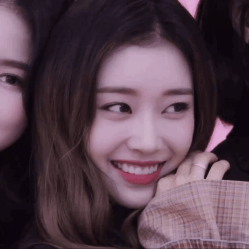 띵곡 제조기 '블랙아이드필승'이 3년 간 심혈을 기울여 맹근 신인 걸그룹 | 인스티즈