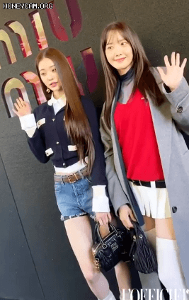 파리패션위크에서 프라다 회장과 이야기하는 아이브 장원영 | 인스티즈