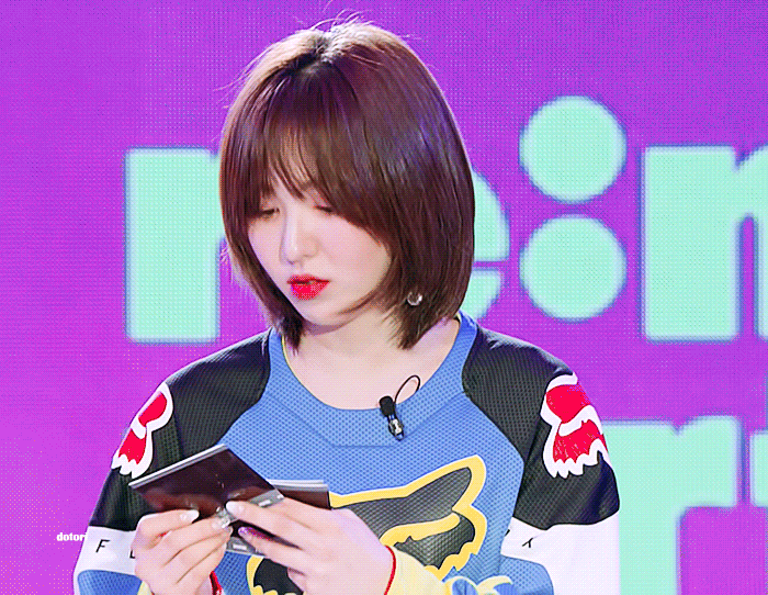 역술인이 말하는 레드벨벳 웬디 사주.gif | 인스티즈