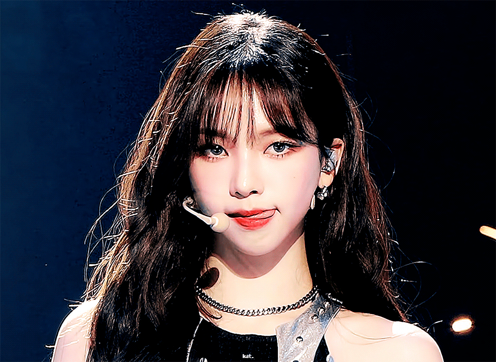 (스압)은근 귀여운 카리나.gif | 인스티즈