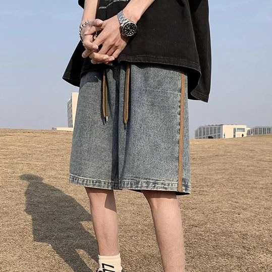 올여름 세계적으로 많이 팔렸지만 또 반대로 호불호도 많이 타는 반바지 소재.jpg | 인스티즈