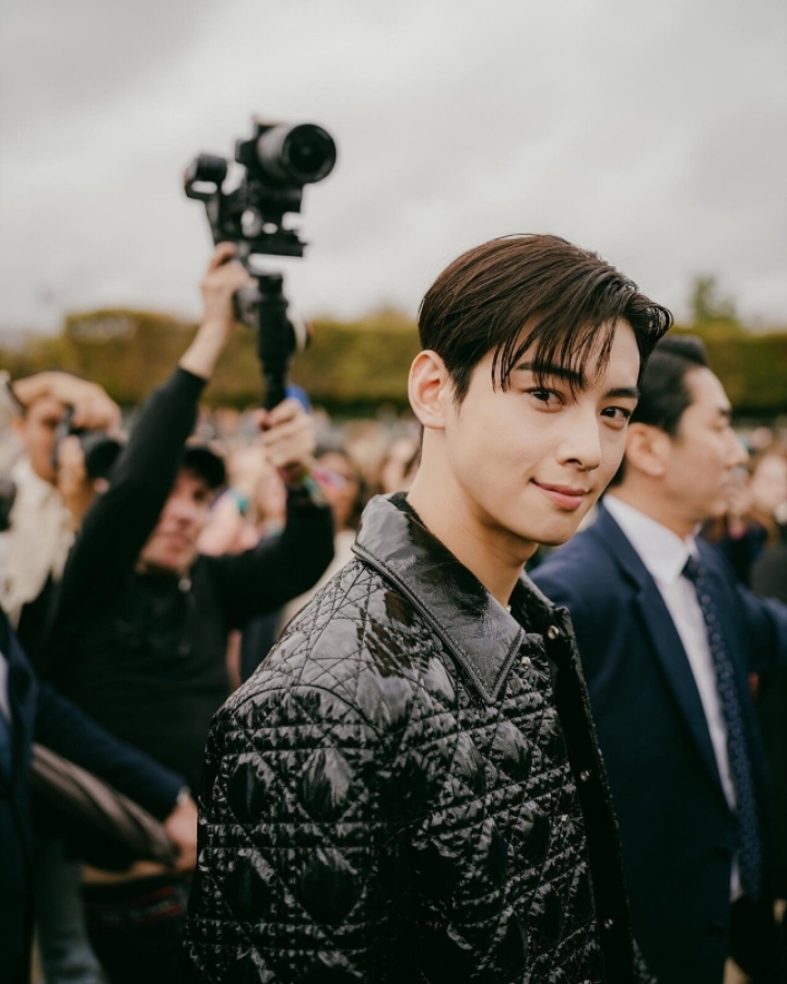 생각보다 남자다운 차은우 실물 체감짤ㄷㄷㄷㄷ | 인스티즈