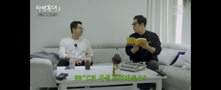 책쓴 저자가 자기책을 보지 못하는 이유 | 인스티즈