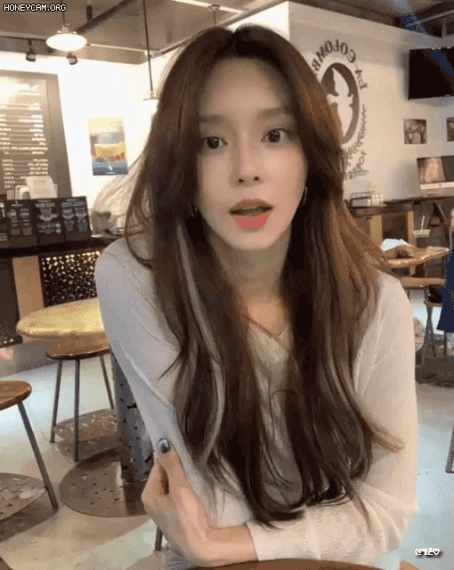 은근히 이쁜듯한 이주빈 | 인스티즈