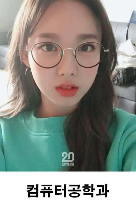대학 학과 별 평균적인 선배들 생김새 | 인스티즈