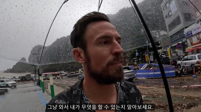 한국에 놀러온 해외 자전거 유튜버 근황.jpg | 인스티즈