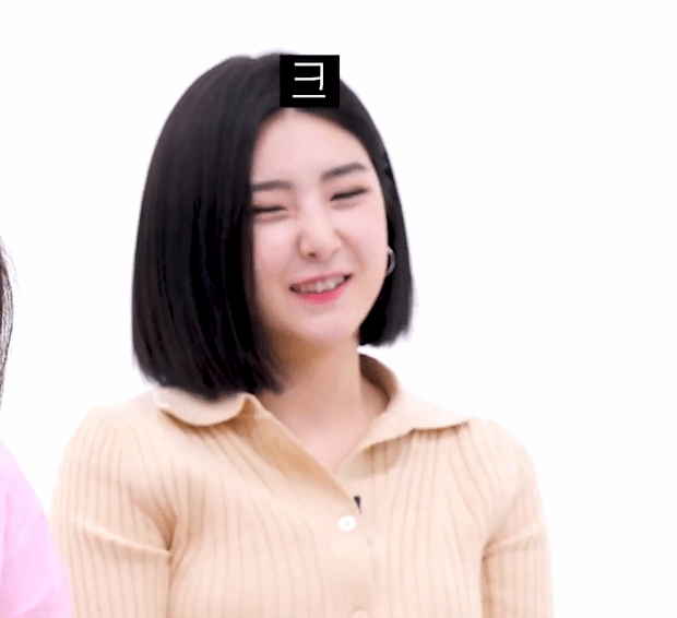 브레이브걸스 단발좌 유나.jpg | 인스티즈