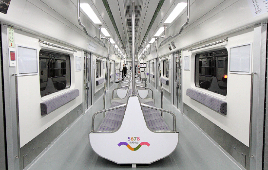 출퇴근시간 은근히 호불호 갈리는 7호선 열차 | 인스티즈