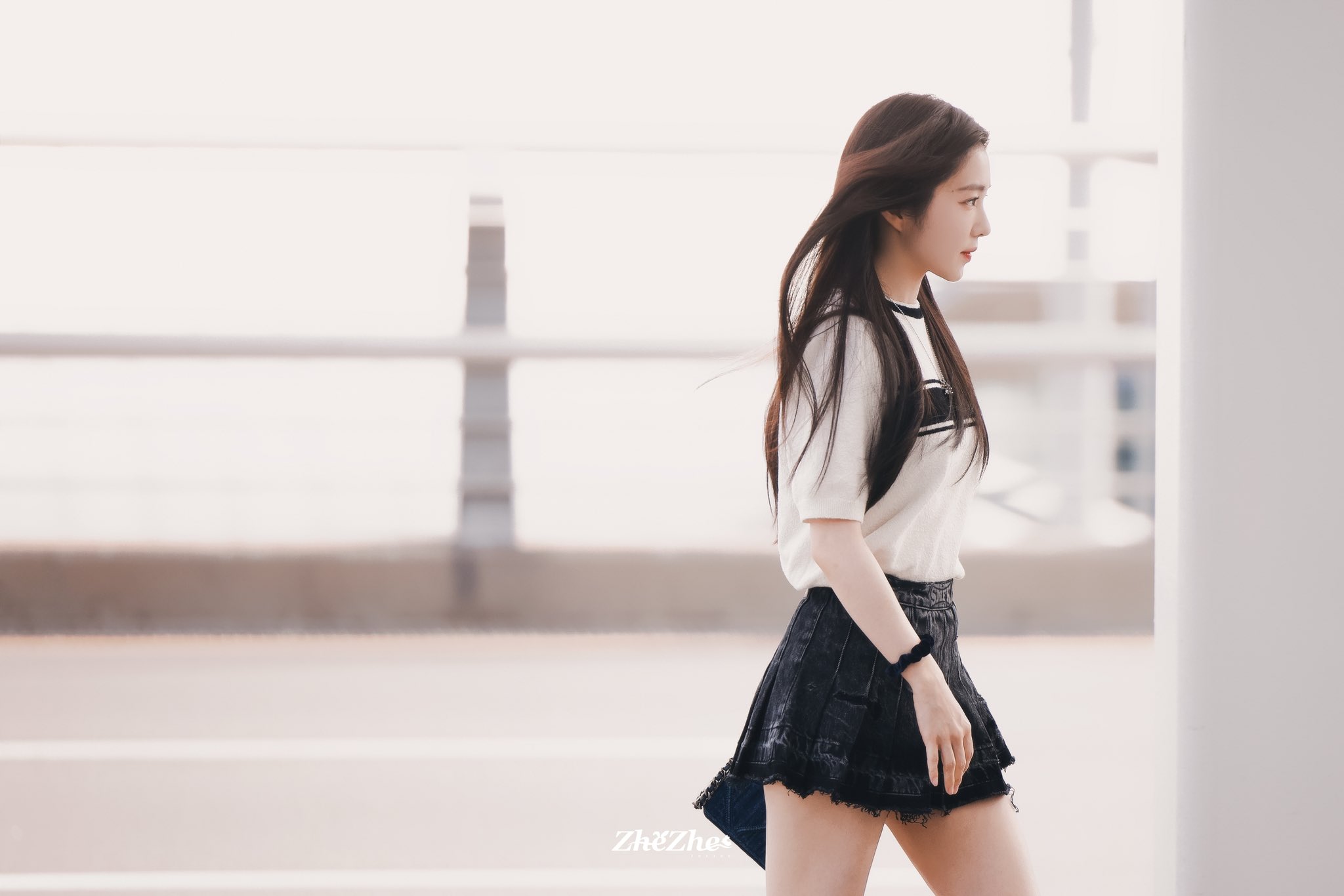 최근 공항 출국하는 아이린.jpgif | 인스티즈