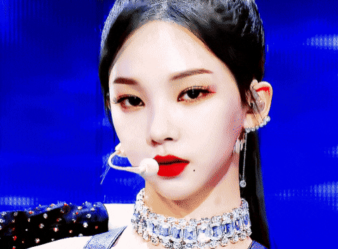 글쓴이 기준 아이돌 얼굴형 끝판왕 레벨... | 인스티즈