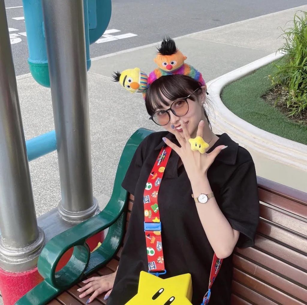 올해 데뷔 신인인데 화제 돼서 인기 많다는 H컵 짱예 일본 | 인스티즈