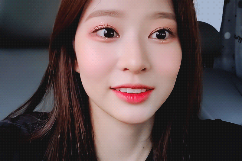 아이즈원 민주 얼굴 근황ㄷㄷㄷ.gif (스압) | 인스티즈