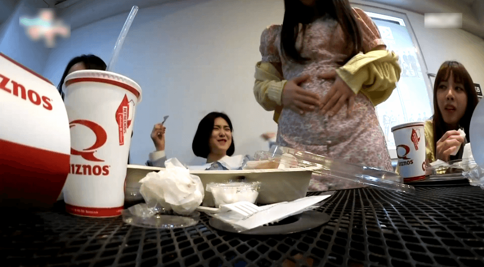 브레이브걸스 유정 뱃살 근황 | 인스티즈