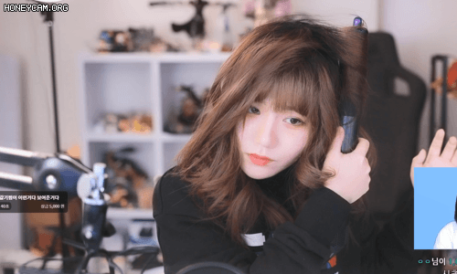 여전히 고데기 못다루는 31살 소니쇼 ㅋㅋㅋ.gif | 인스티즈