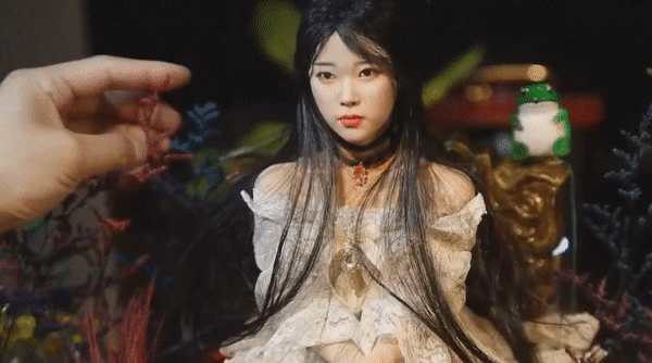 아이유 피규어 | 인스티즈