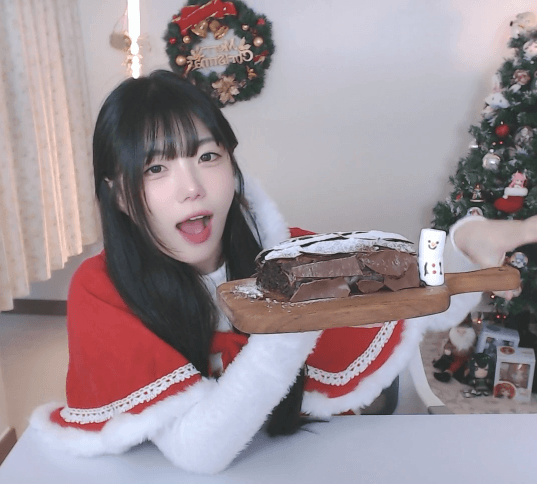 반전 매력이 개쩌는 스트리머 김츠유 | 인스티즈