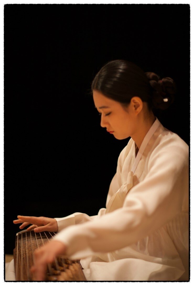 방금 나훈아 콘서트에 나온 가야금 누나 | 인스티즈