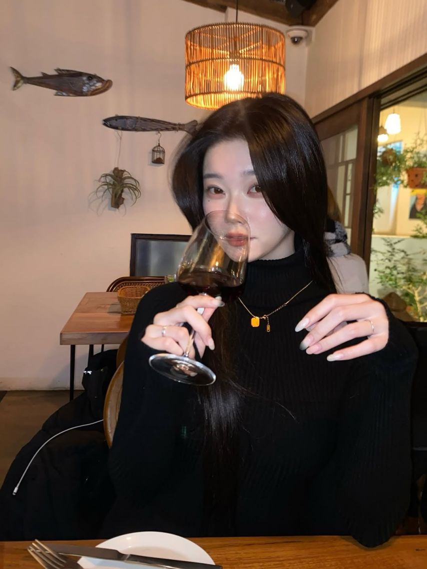 피부가 새하얀 고양이상 빌리 츠키 .jpg | 인스티즈