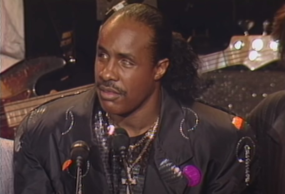 선글라스 벗으면 의외로 인 스티비 원더 | 인스티즈