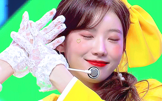 귀엽고 사랑스러운 덕후몰이상 여자아이돌들 .gif | 인스티즈