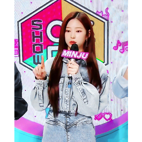 보스 아이즈원 민주.gif (스압,움짤 多) | 인스티즈