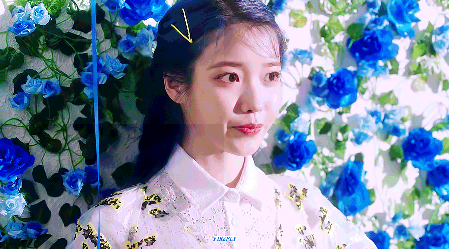 파랑머리 아이유.gif | 인스티즈