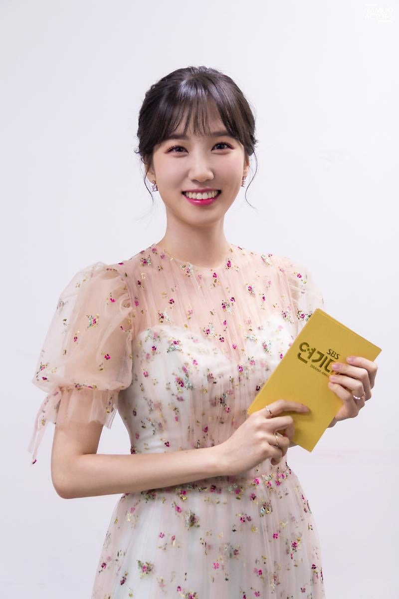 박은빈에게 제일 찰떡인 드레스하면 이 셋으로 갈림..jpgif | 인스티즈