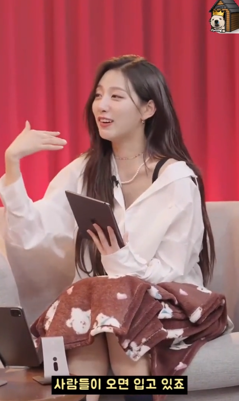 알몸으로 설거지한다는 걸그룹 멤버 | 인스티즈