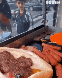 의외로 한끼에 못먹는 사람이 많은 핫도그 | 인스티즈