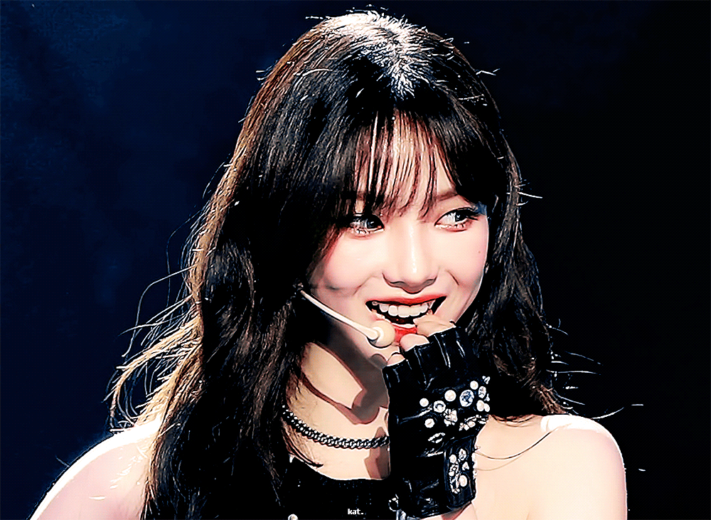 (스압)은근 귀여운 카리나.gif | 인스티즈