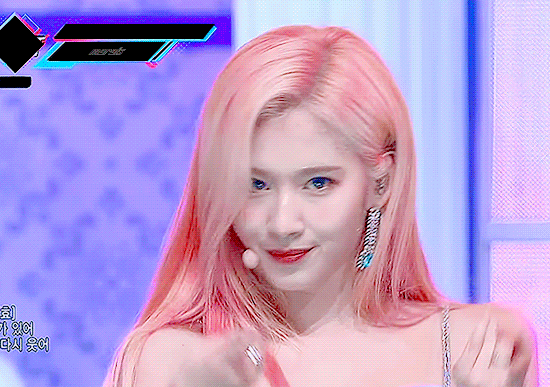사나 눈빛이 유죄인 이유.gif | 인스티즈