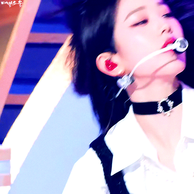 19살인데 데뷔 5주년인 천상 아이돌 장원영.jpgif | 인스티즈