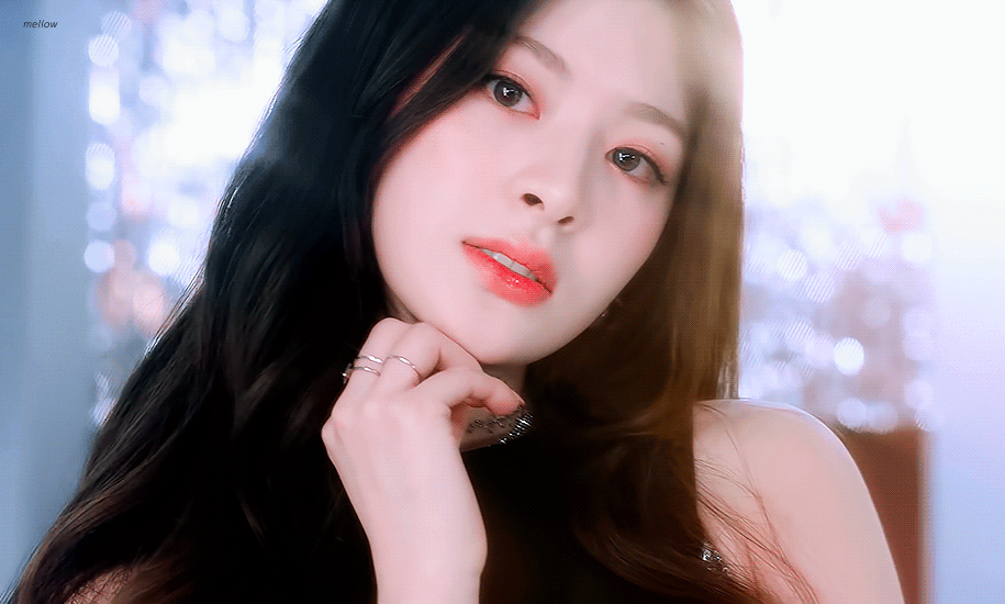 4세대 아이돌 걸그룹들의 비주얼 멤버 쓰리톱 삼각편대 .gif | 인스티즈