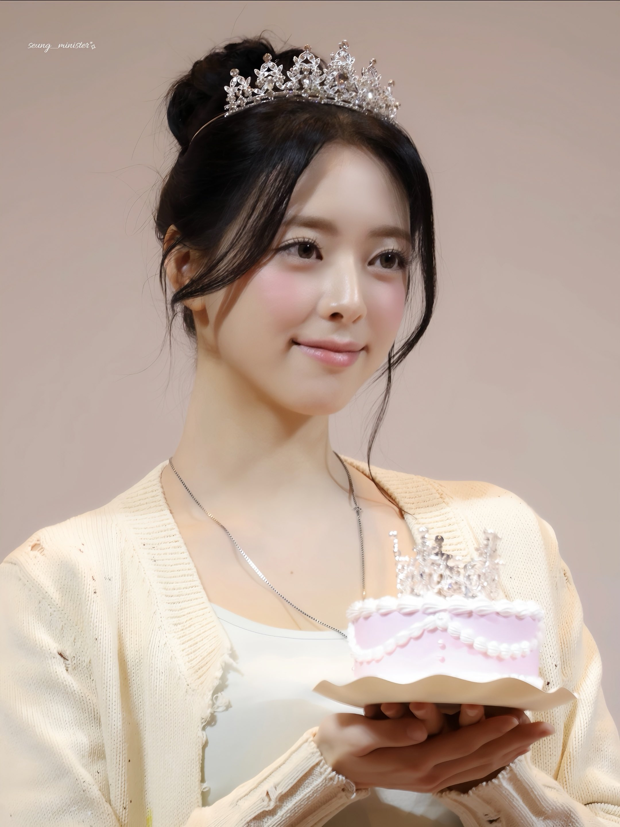 (스압)여자여자한 ITZY 유나.jpgif | 인스티즈