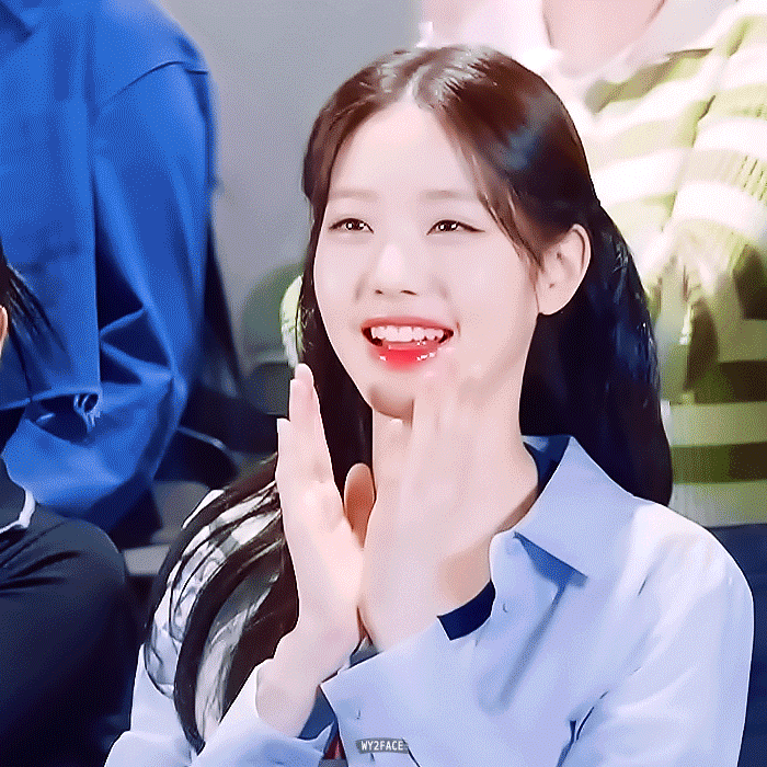 아직도 애기 같은 아이브 장원영.gif | 인스티즈