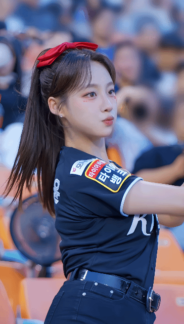 KT 14살 차이 치어리다 | 인스티즈