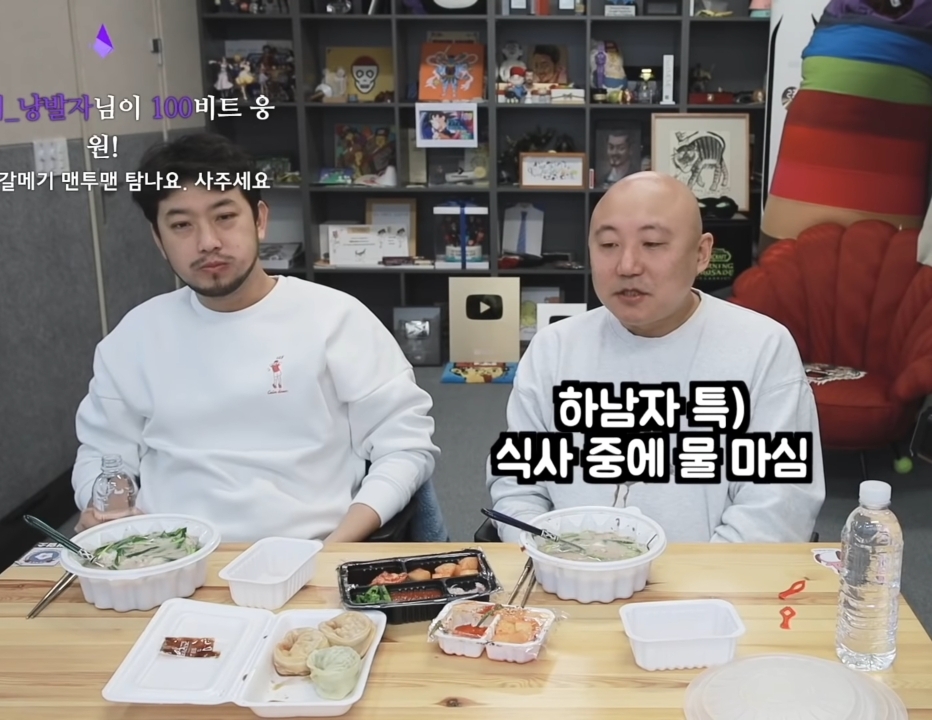 75527943812cc0fc46772c0e58f0e8a2939302c3