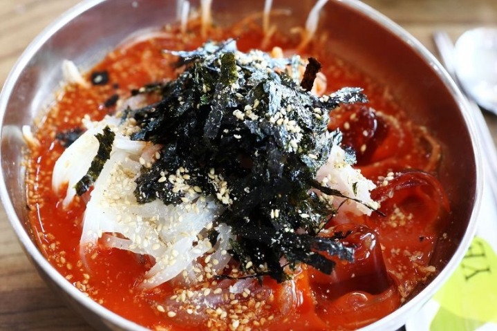 국처럼 회를 말아먹는 물회....jpg | 인스티즈