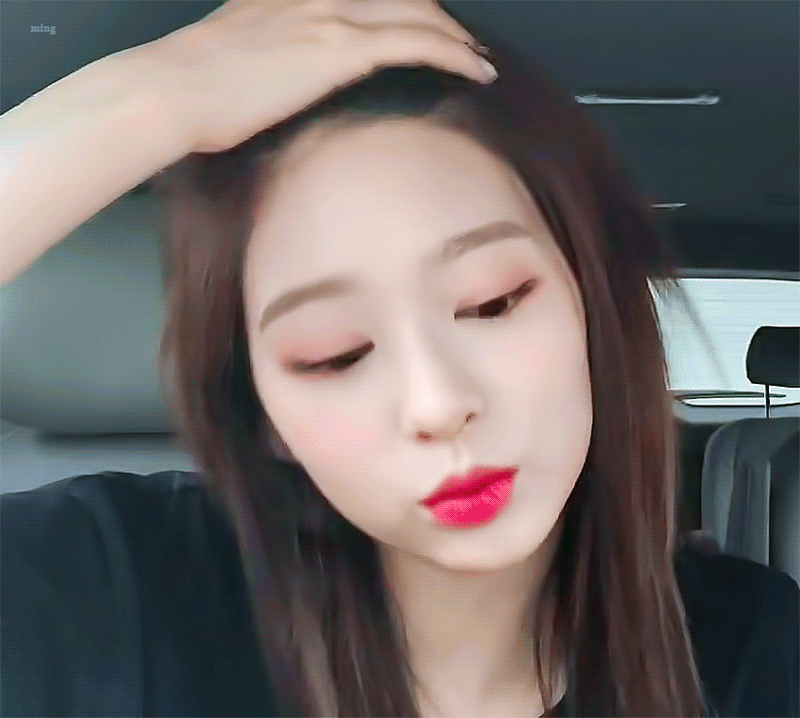 아이즈원 민주 얼굴 근황ㄷㄷㄷ.gif (스압) | 인스티즈