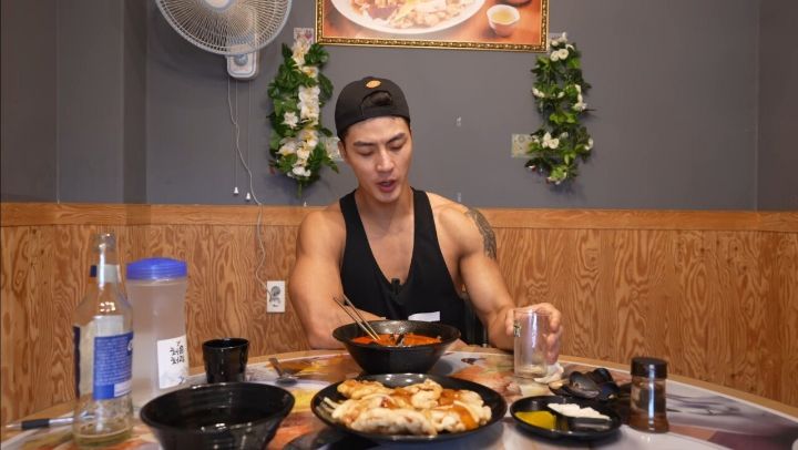 76ea06b8f49332bf200b3b9ab9592bb82b211ed7