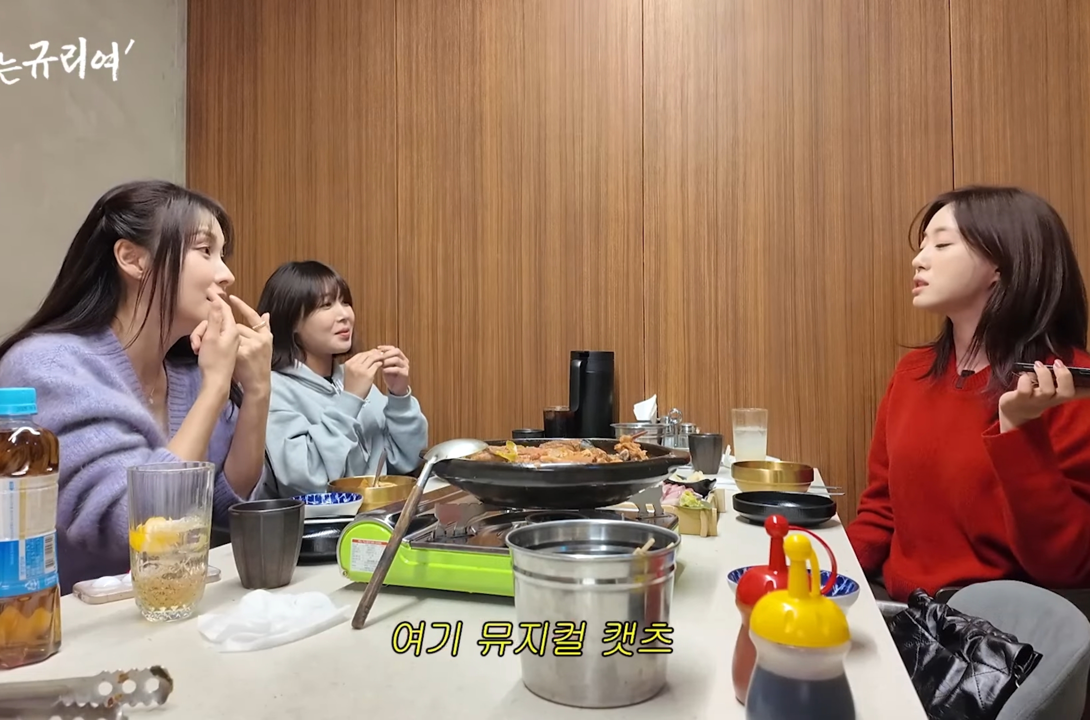 원더걸스 vs 카라 vs 티아라 자존심 대결.jpg | 인스티즈