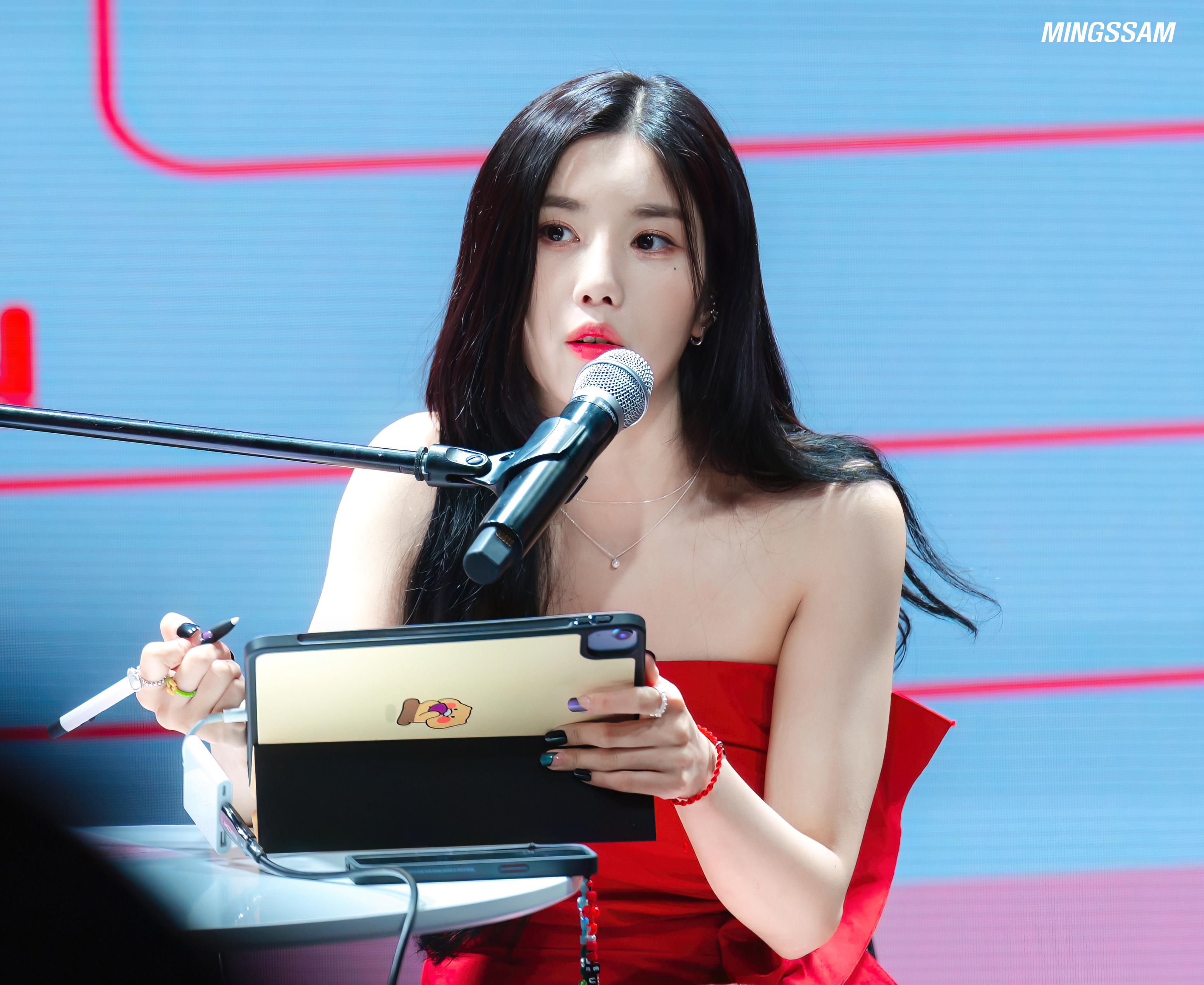 (스압)더 예뻐진 최근 권은비.jpgif | 인스티즈